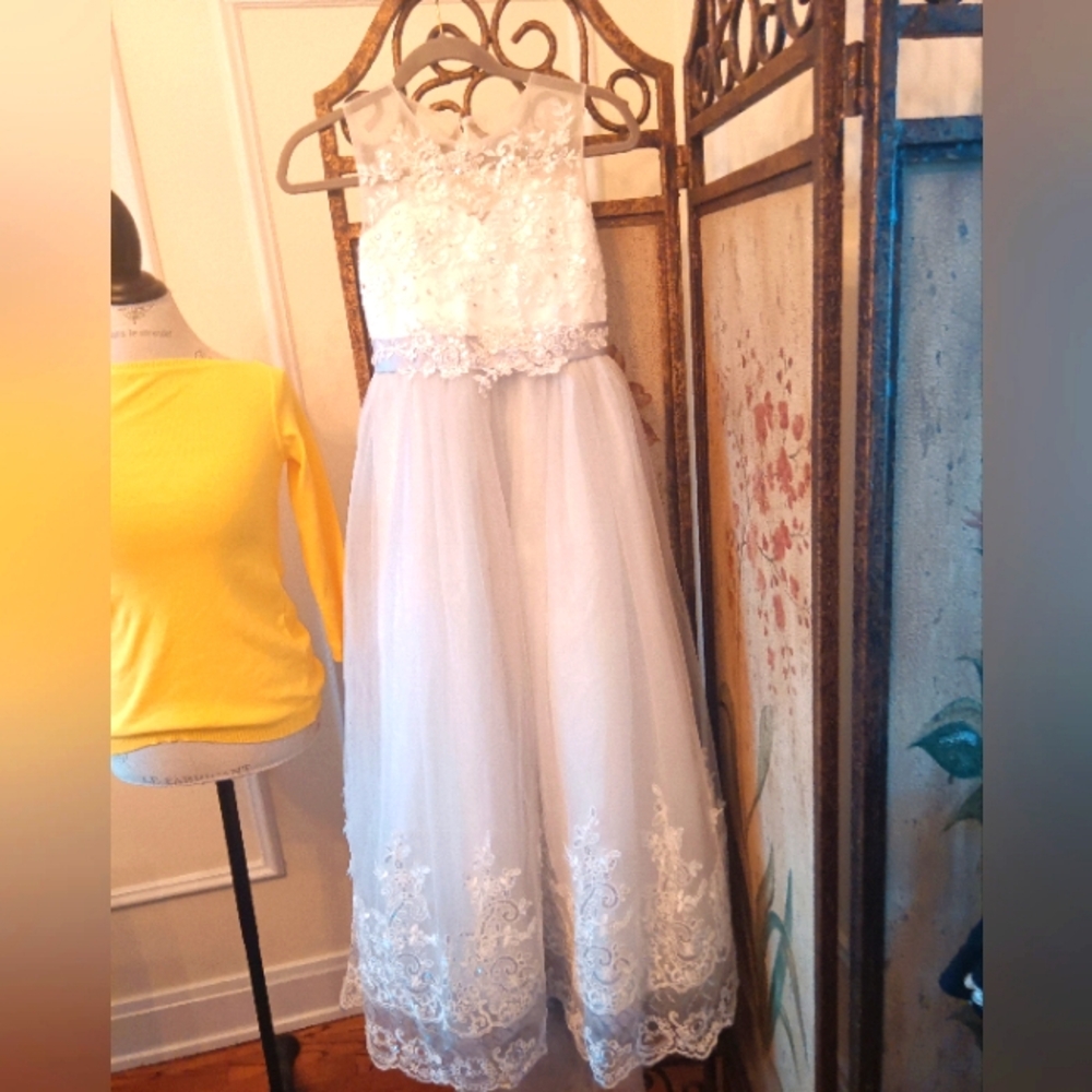 Junior bride dress